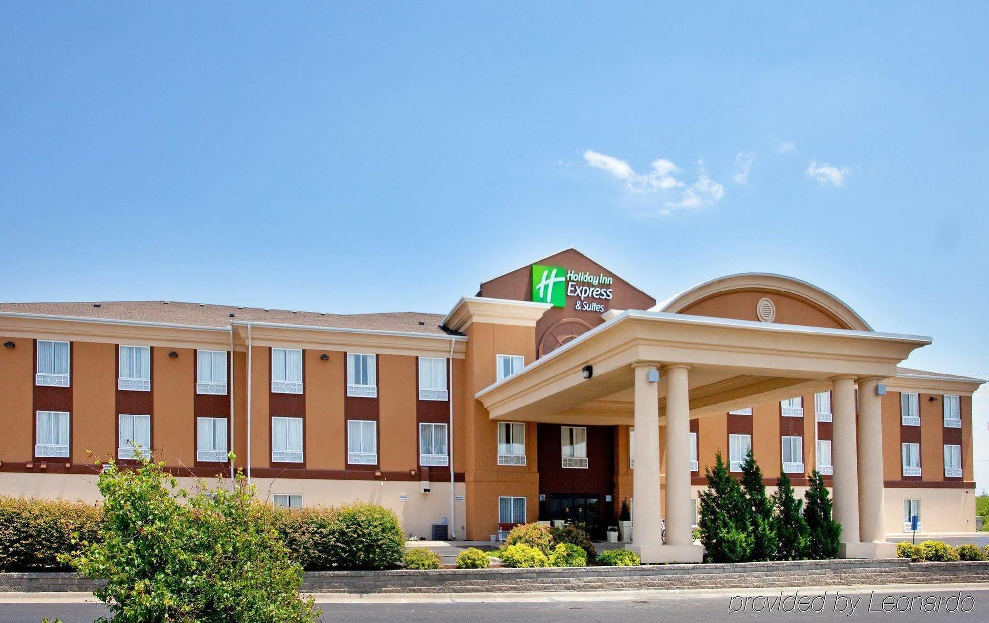 Holiday Inn Express Lawrence By Ihg Exterior foto