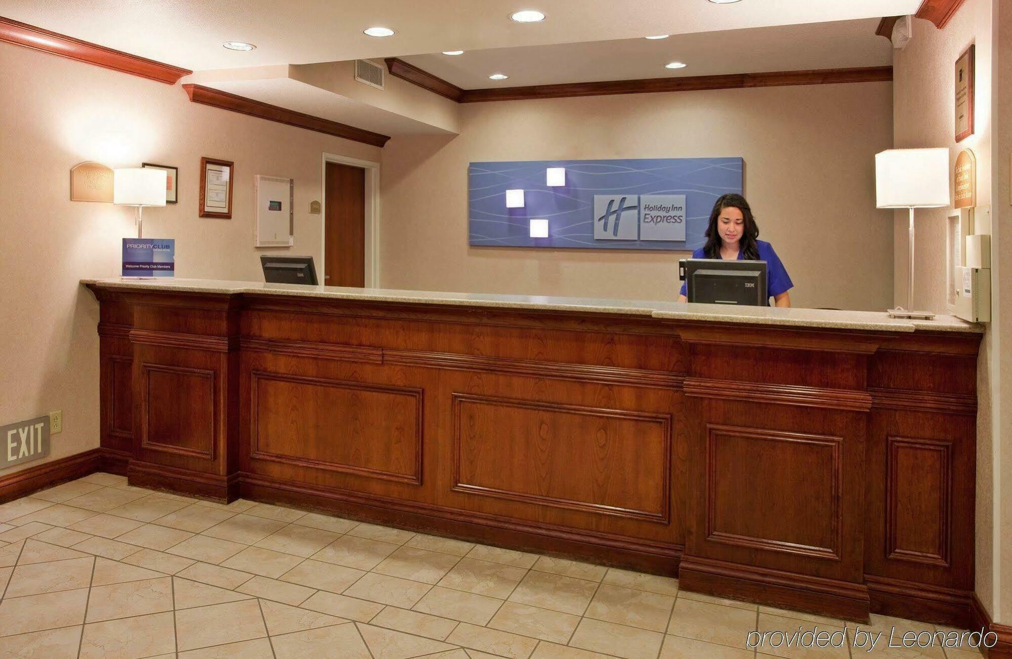 Holiday Inn Express Lawrence By Ihg Exterior foto